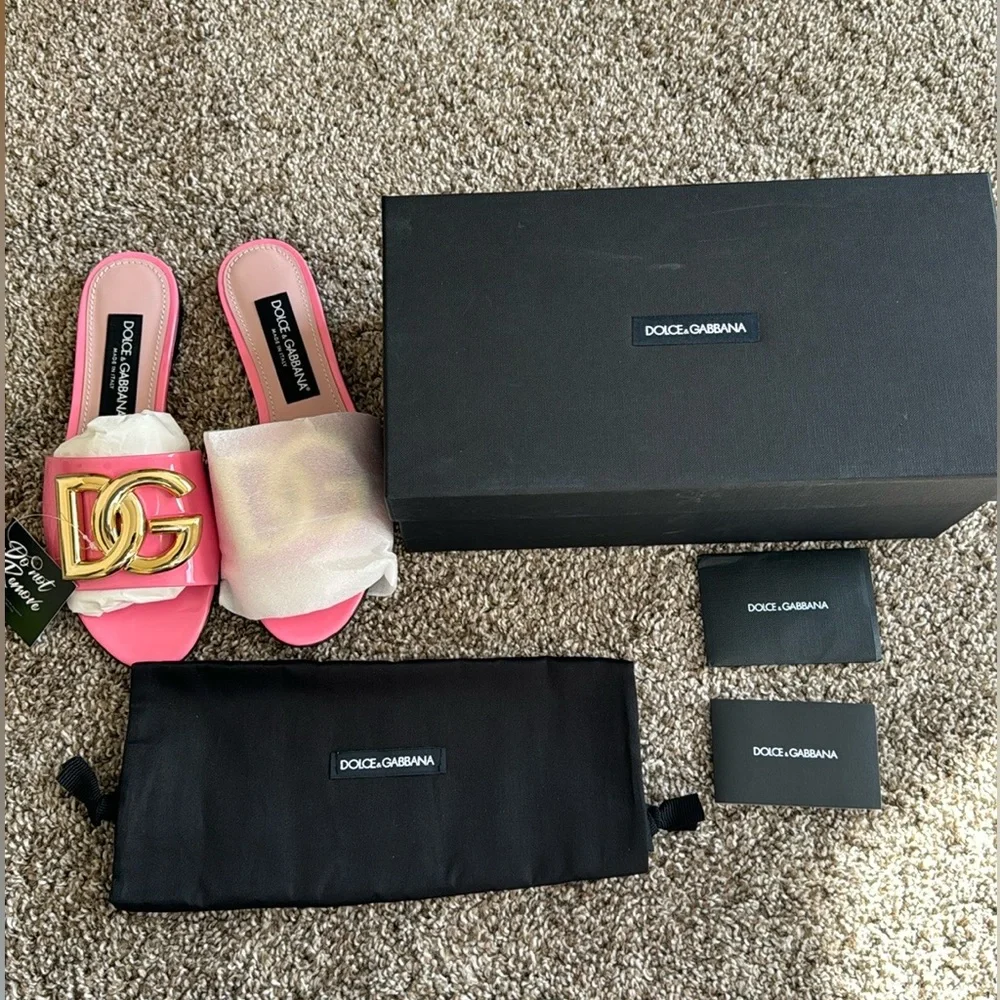 Dolce & Gabbana Slippers - Picture 2 of 4